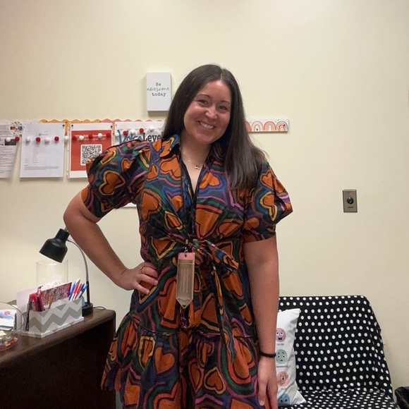 Meet your Posher, Kelly - Picture 2 of 2